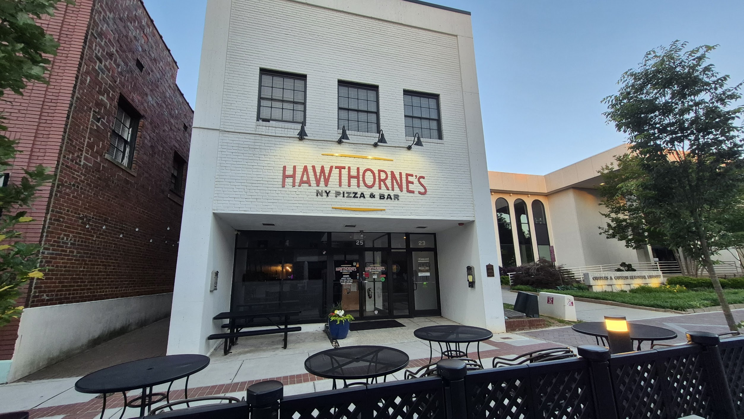 Hawthorne's NY Pizza NWU